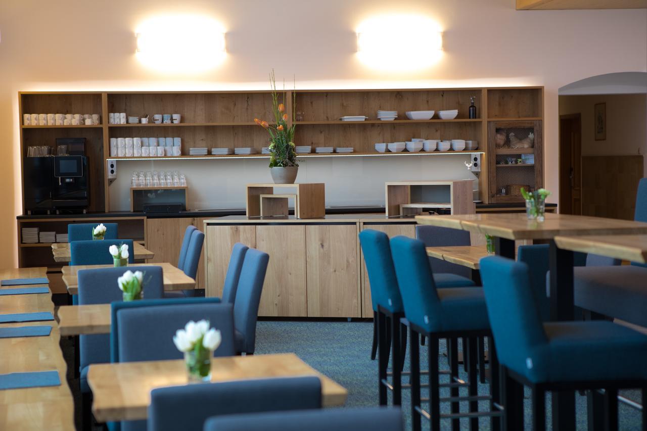 Hotel Zum Hirsch Wertingen Екстер'єр фото