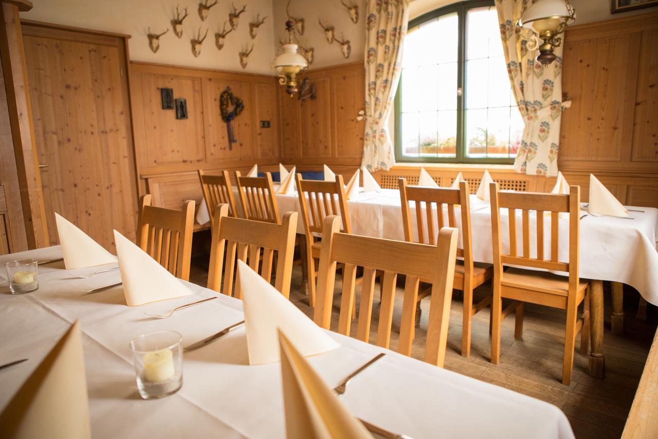 Hotel Zum Hirsch Wertingen Екстер'єр фото