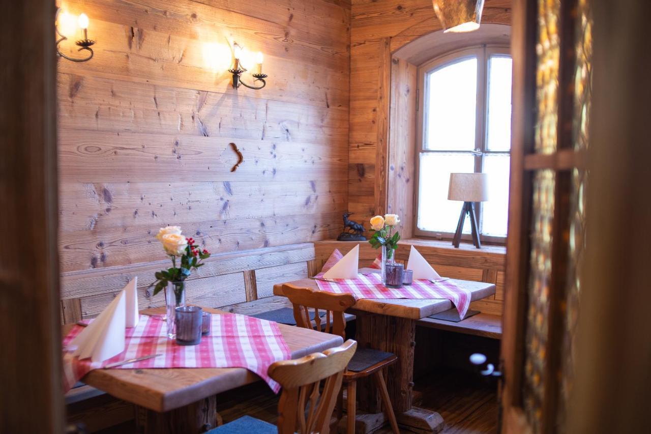 Hotel Zum Hirsch Wertingen Екстер'єр фото